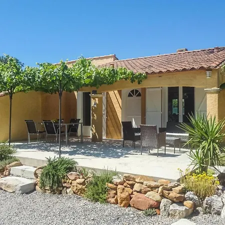 Stunning In Daude With Wifi Holiday home
