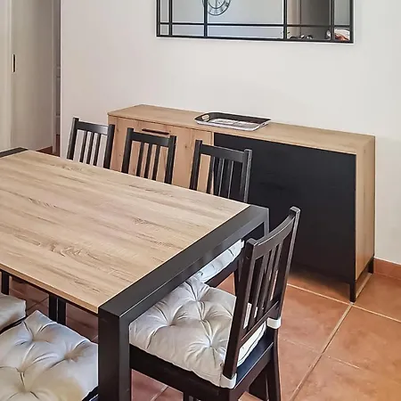 Holiday home Stunning In Daude With Wifi Salles-d'Aude